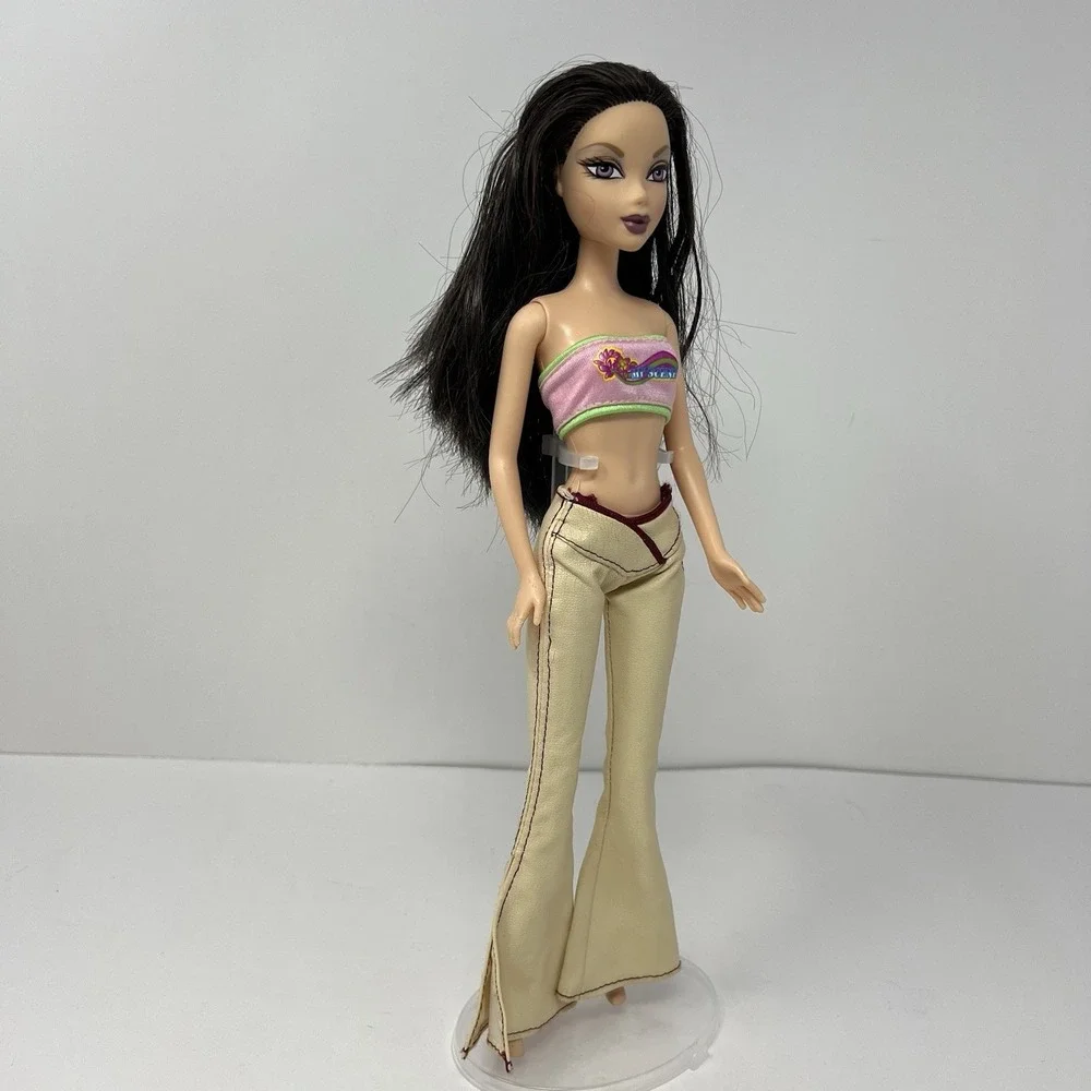 Barbie My Scene‎ Nolee Doll Hanging Out Trendy Teen Fashion Collectible Gift